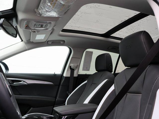 Vehicle image 45 of 63