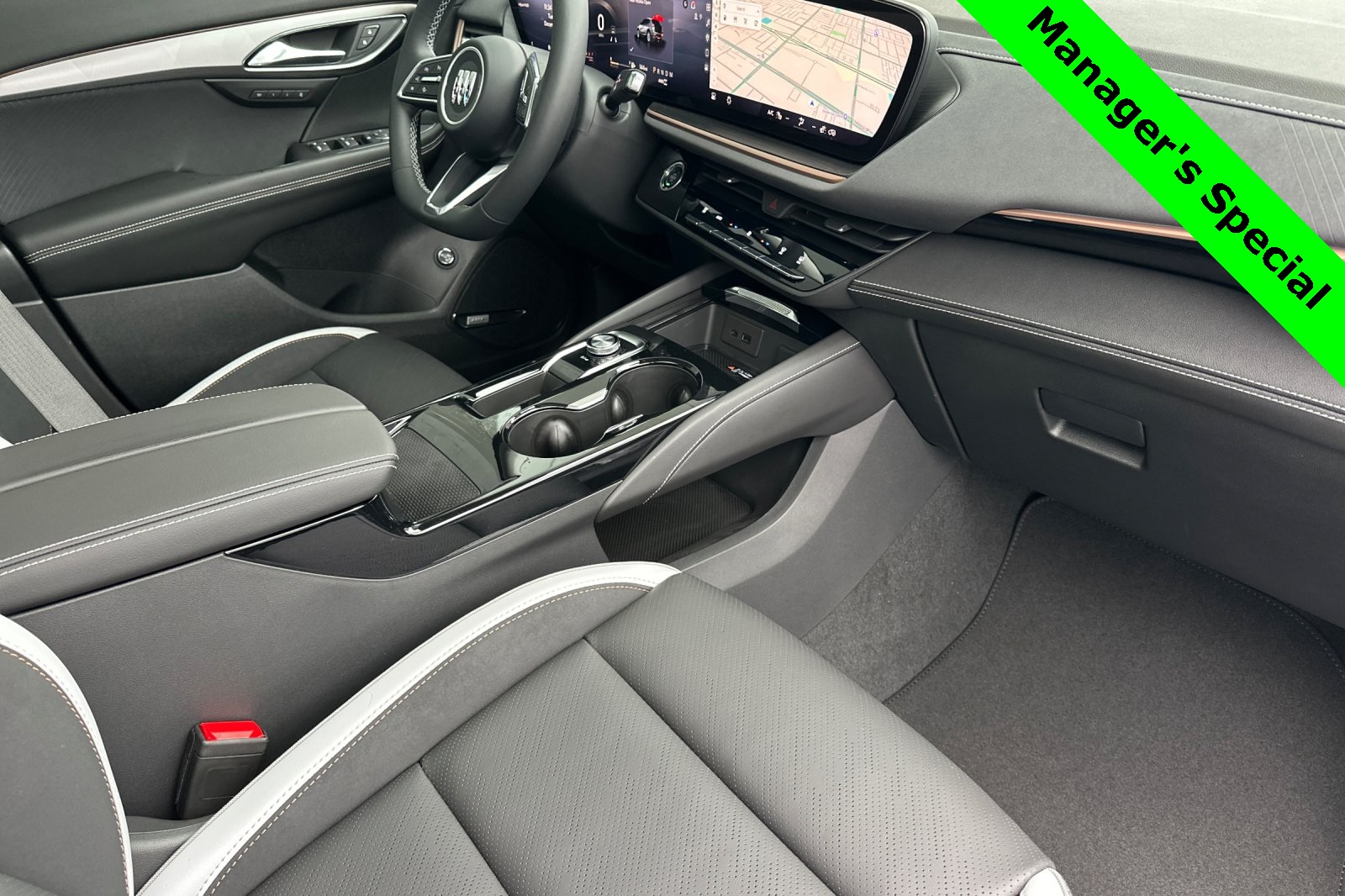 2025 Buick Envision Sport Touring Image 11 of 32