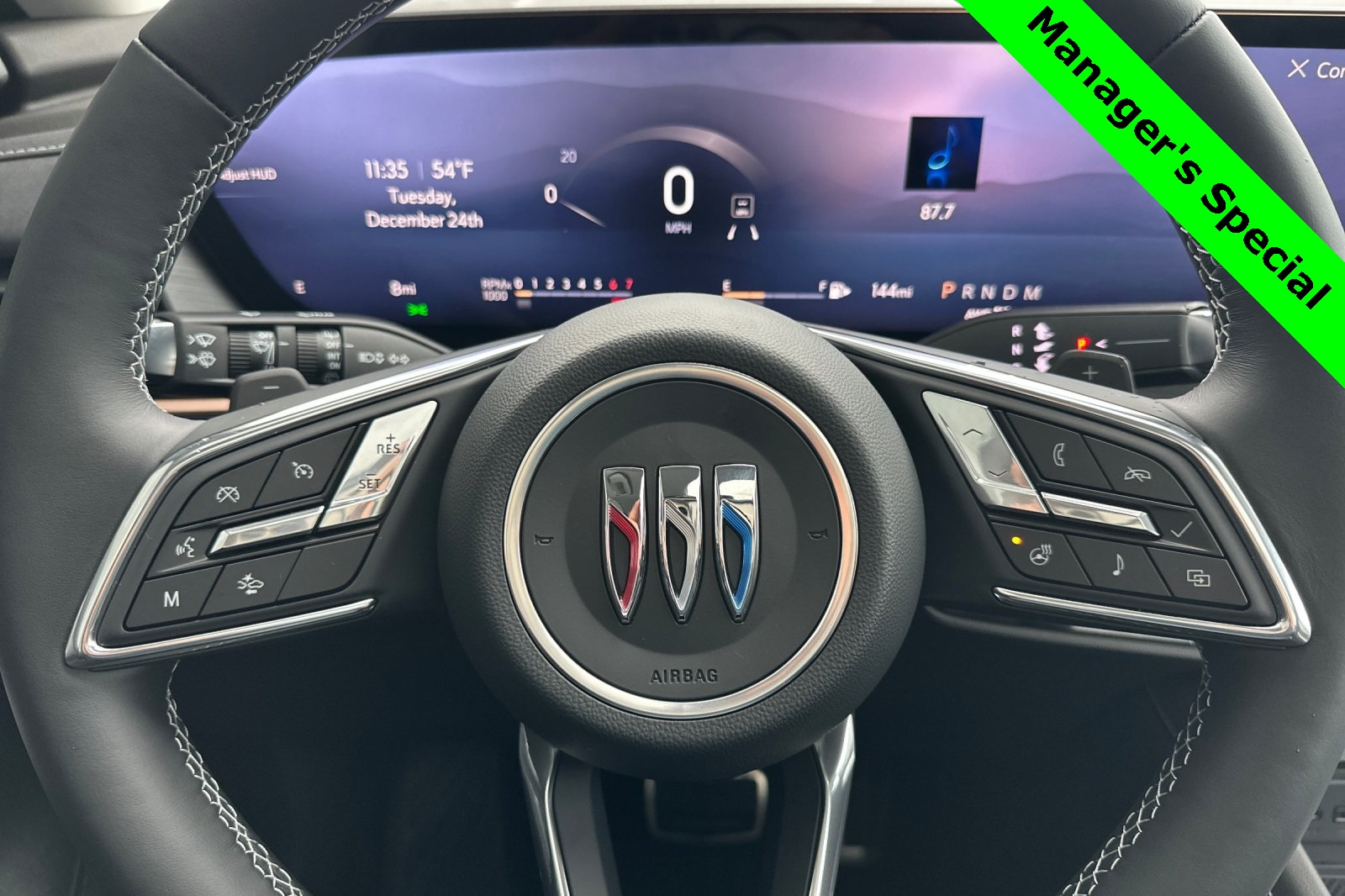 2025 Buick Envision Sport Touring Image 23 of 32