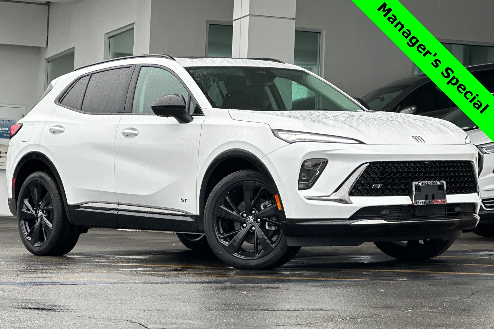 2025 Buick Envision Sport Touring Image 3 of 32