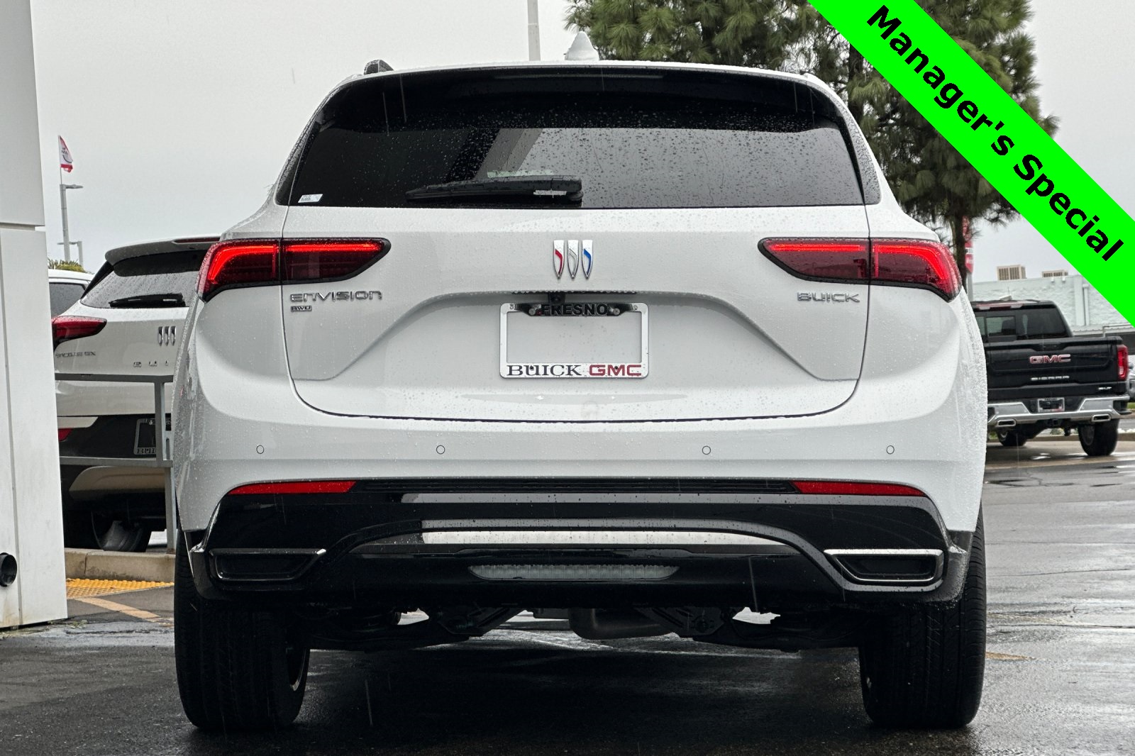 2025 Buick Envision Sport Touring Image 5 of 32