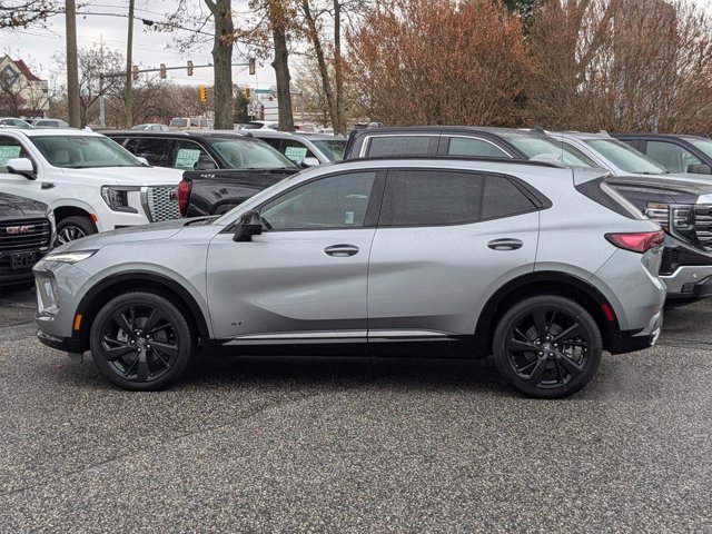 Vehicle image 8 of 31