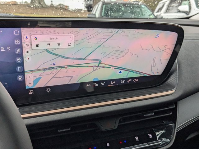 Vehicle image 17 of 31