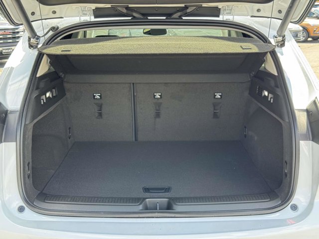 2025 Buick Envision Sport Touring Image 8 of 25