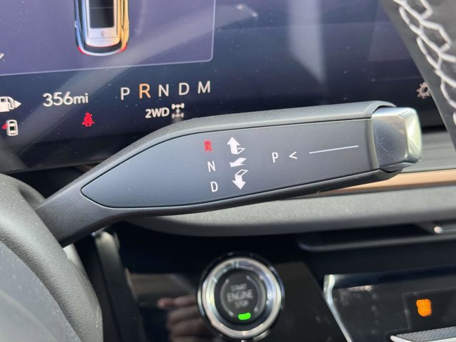 2025 Buick Envision Sport Touring Image 24 of 25