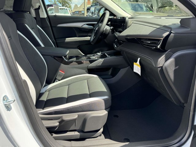 2025 Buick Envision Sport Touring Image 12 of 25