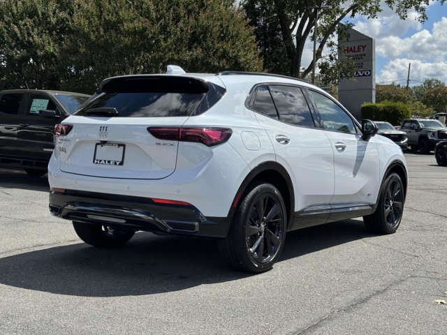 2025 Buick Envision Sport Touring Image 4 of 25