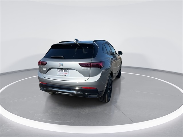Vehicle image 16 of 47