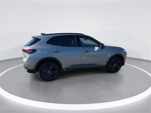 Vehicle image 15 of 47