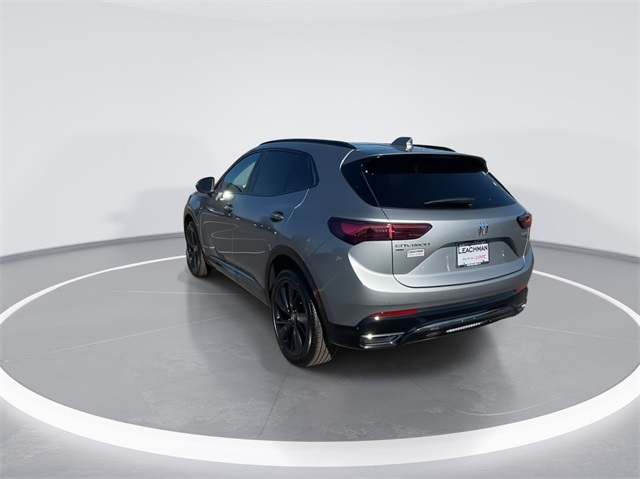 Vehicle image 22 of 47