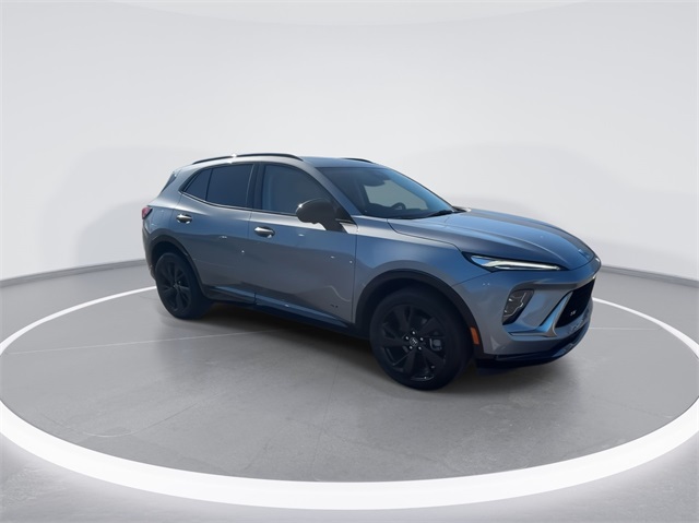 Vehicle image 10 of 47