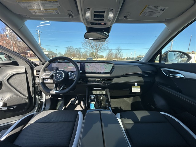 Vehicle image 37 of 47