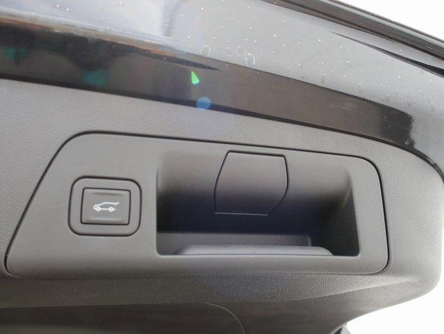 Vehicle image 19 of 62