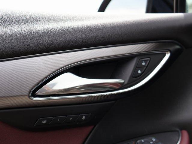 Vehicle image 24 of 62