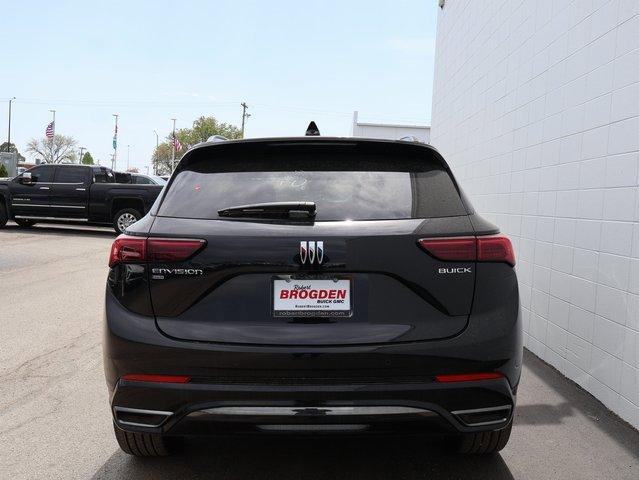 Vehicle image 12 of 62