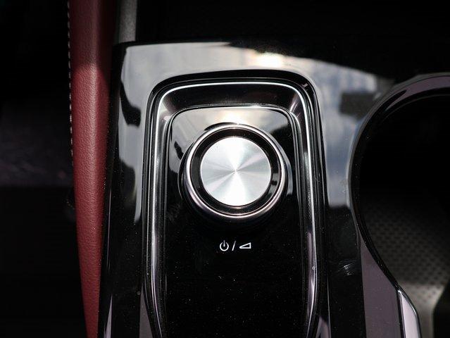Vehicle image 55 of 62