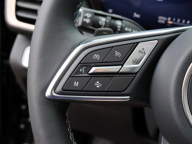 Vehicle image 38 of 63
