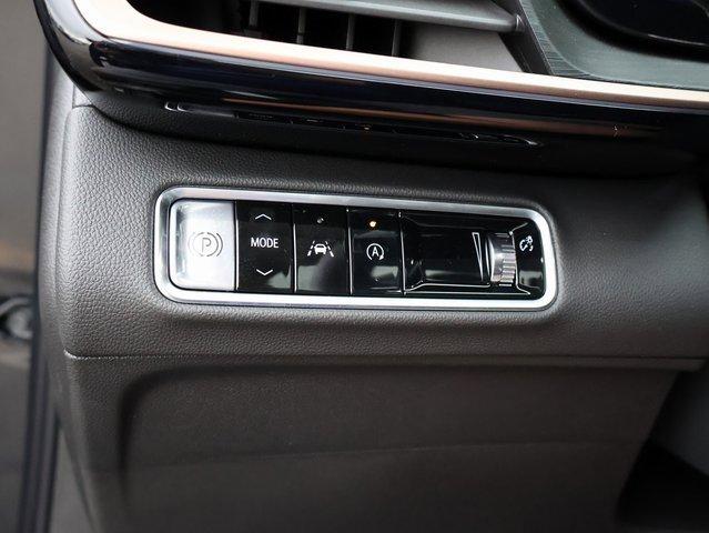 Vehicle image 41 of 63