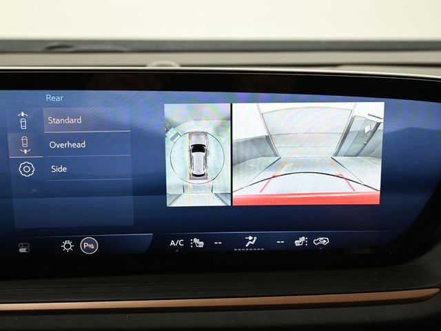 Vehicle image 36 of 45