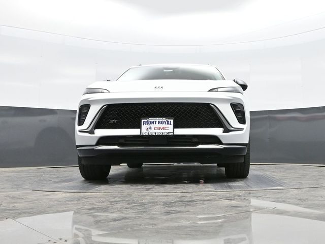 Vehicle image 7 of 43