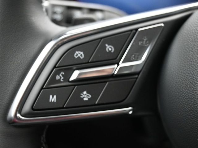 Vehicle image 34 of 43