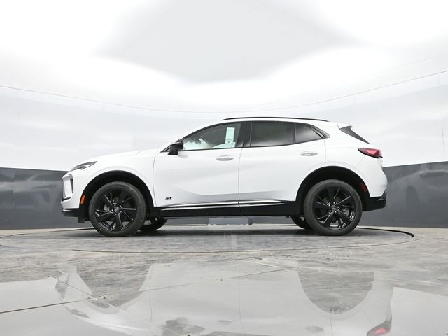 Vehicle image 27 of 43