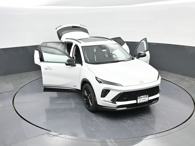 Vehicle image 10 of 43