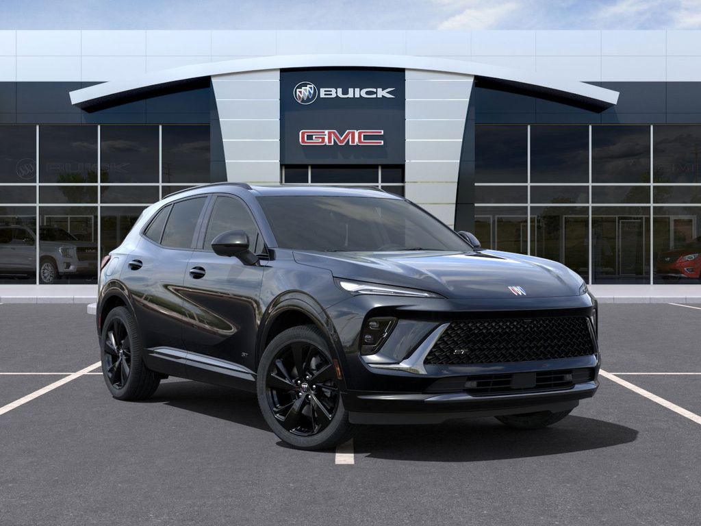 2025 Buick Envision Sport Touring Image 4 of 25