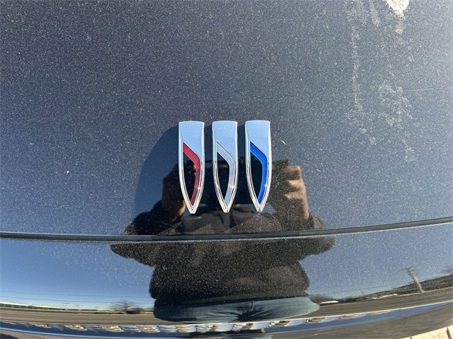 Vehicle image 46 of 47