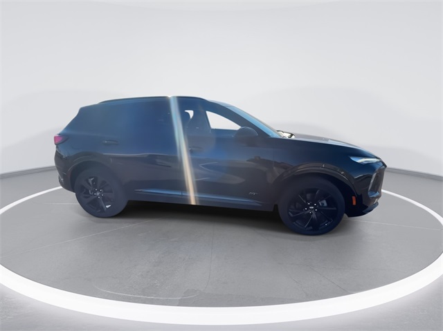 Vehicle image 8 of 47