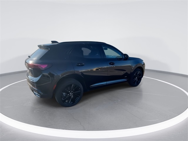 Vehicle image 17 of 47