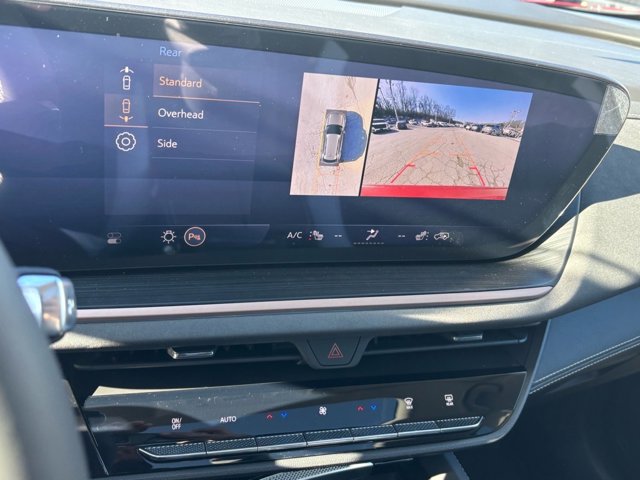 Vehicle image 9 of 21
