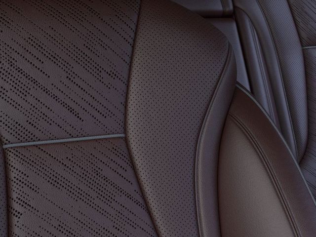 Vehicle image 22 of 25