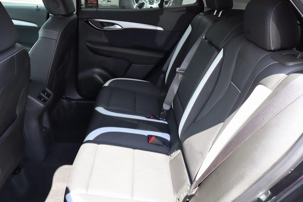 2025 Buick Envision Sport Touring Image 10 of 24