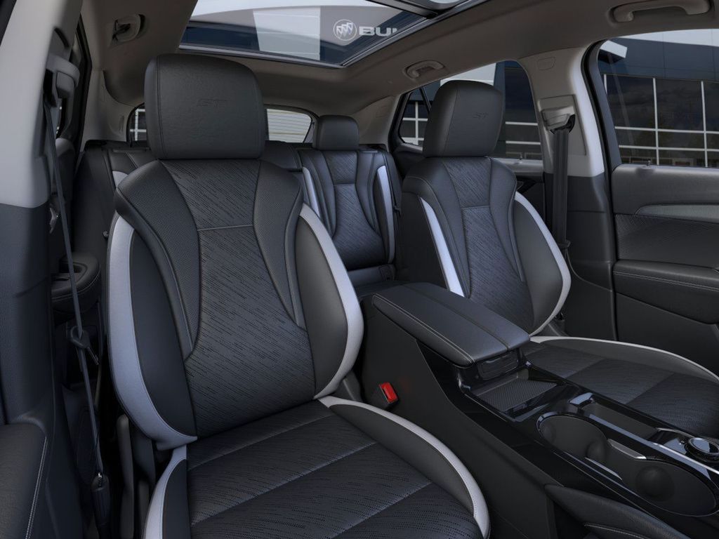 Vehicle image 16 of 25