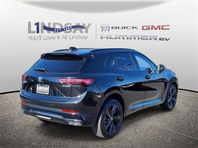 2025 Buick Envision Sport Touring Image 3 of 9
