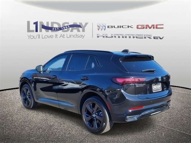 2025 Buick Envision Sport Touring Image 4 of 9