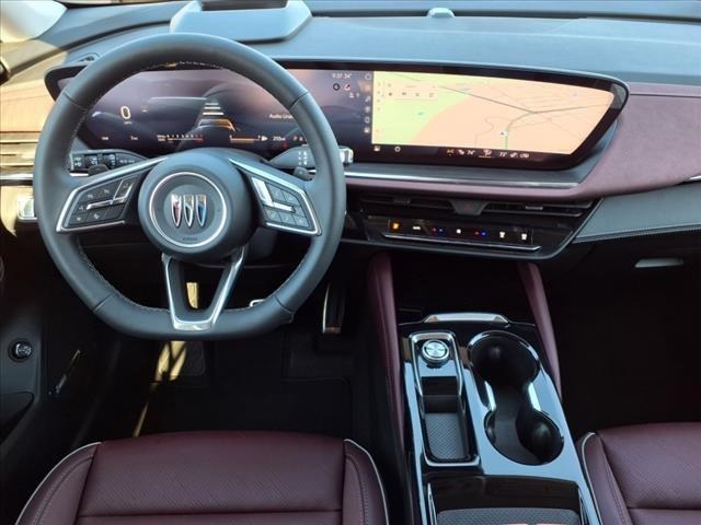2025 Buick Envision Sport Touring Image 8 of 9