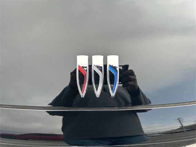 Vehicle image 46 of 47