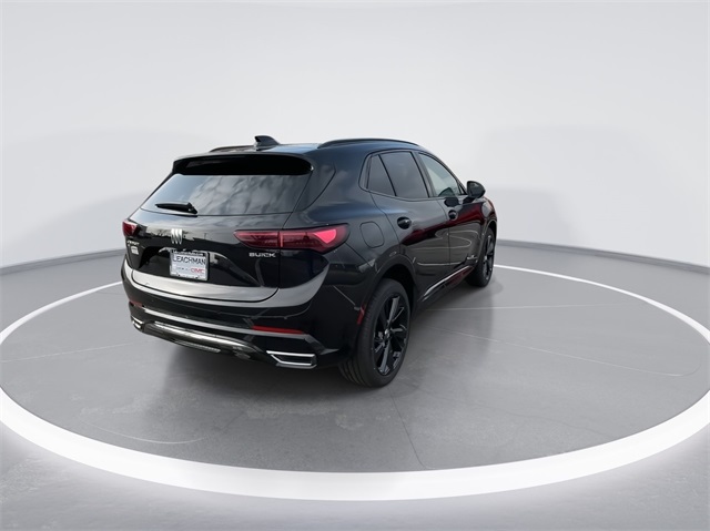 Vehicle image 17 of 47