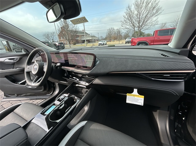 Vehicle image 45 of 47