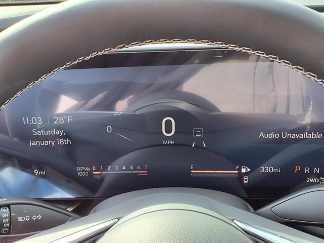 Vehicle image 13 of 17