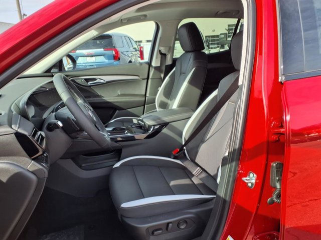 Vehicle image 15 of 17