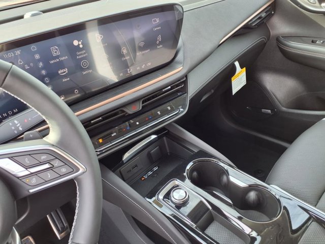 Vehicle image 11 of 17
