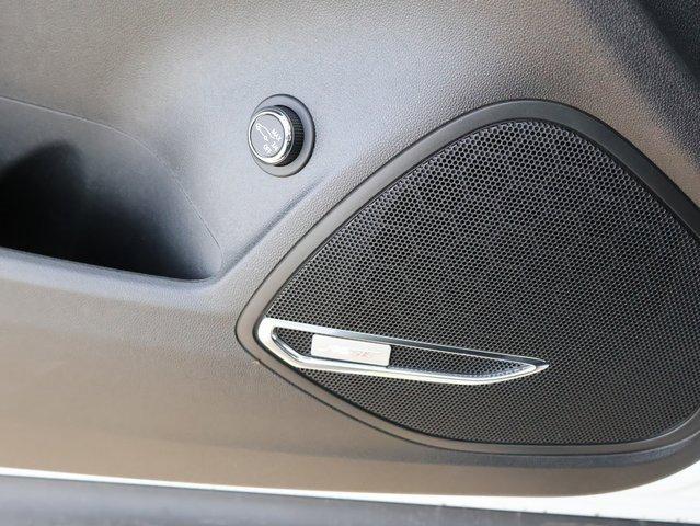 Vehicle image 41 of 62