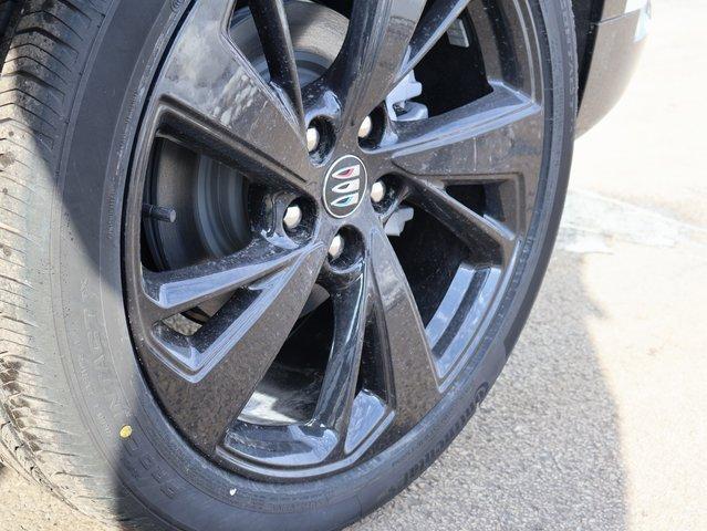 Vehicle image 45 of 62