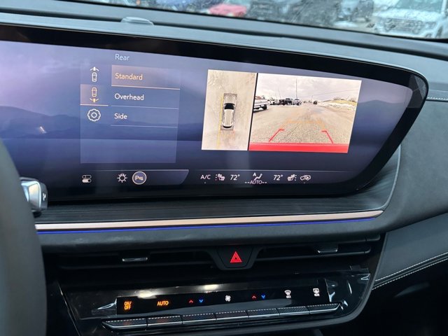 Vehicle image 9 of 22