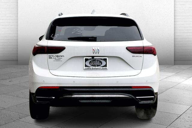 Vehicle image 12 of 40
