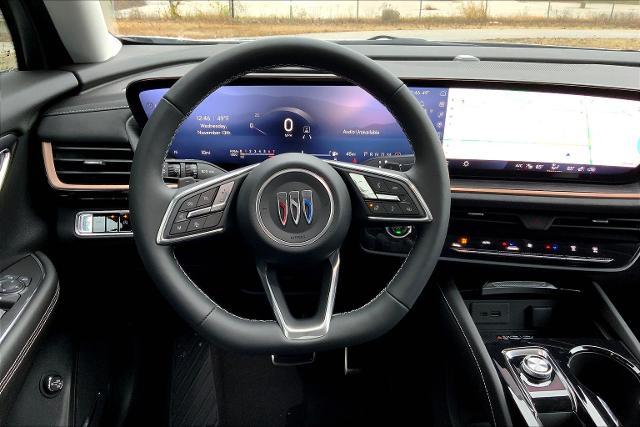 Vehicle image 22 of 40