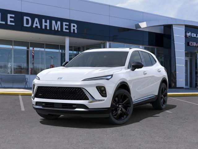 Vehicle image 4 of 40